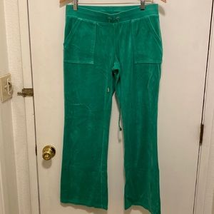 Juicy couture velour tracksuit size large green color.